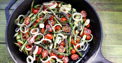 Karina’s Sexy Spring Pasta with roasted asparagus & tomatoes