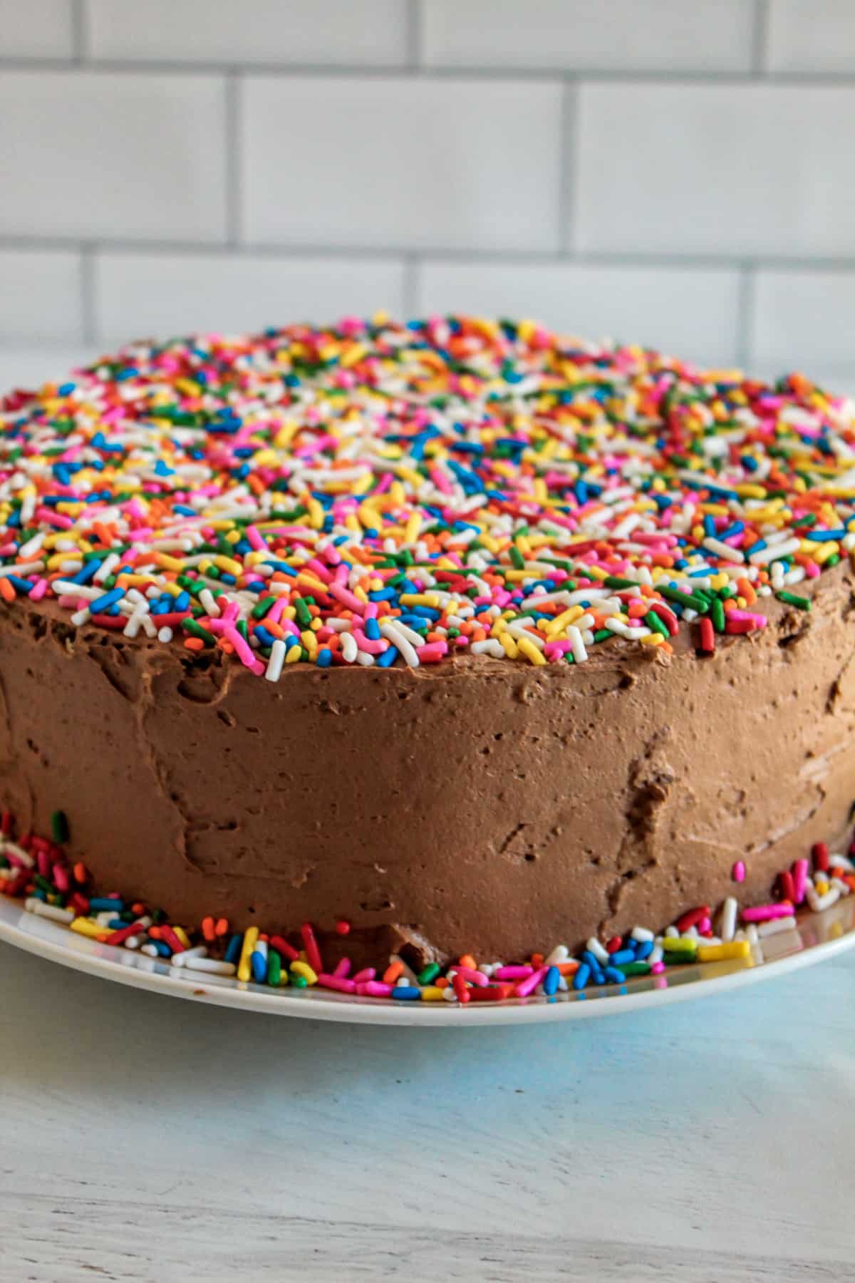 Easy Gluten Free Birthday Cake: Step by Step to a Beautiful Cake!