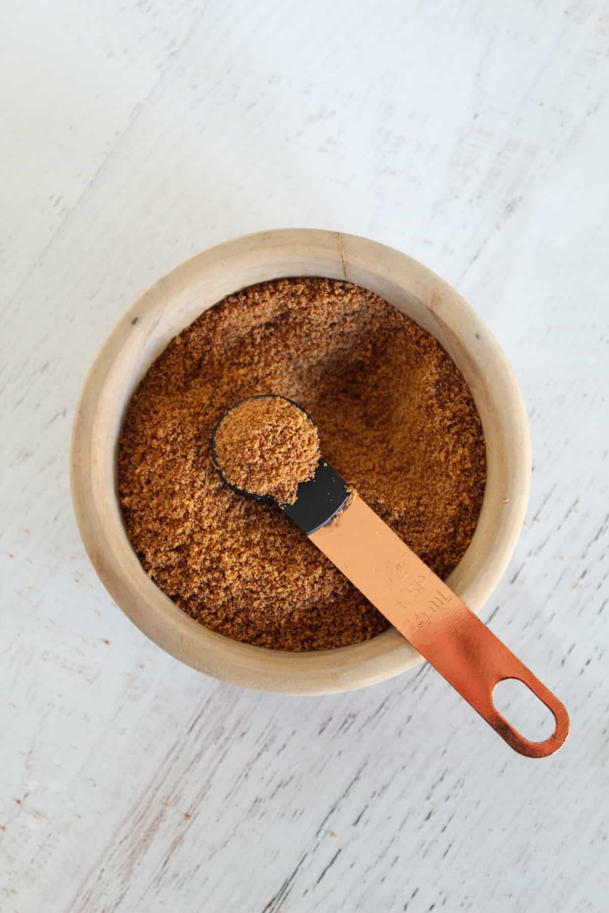 21 Best Coconut Sugar Substitutes and How to Use Them