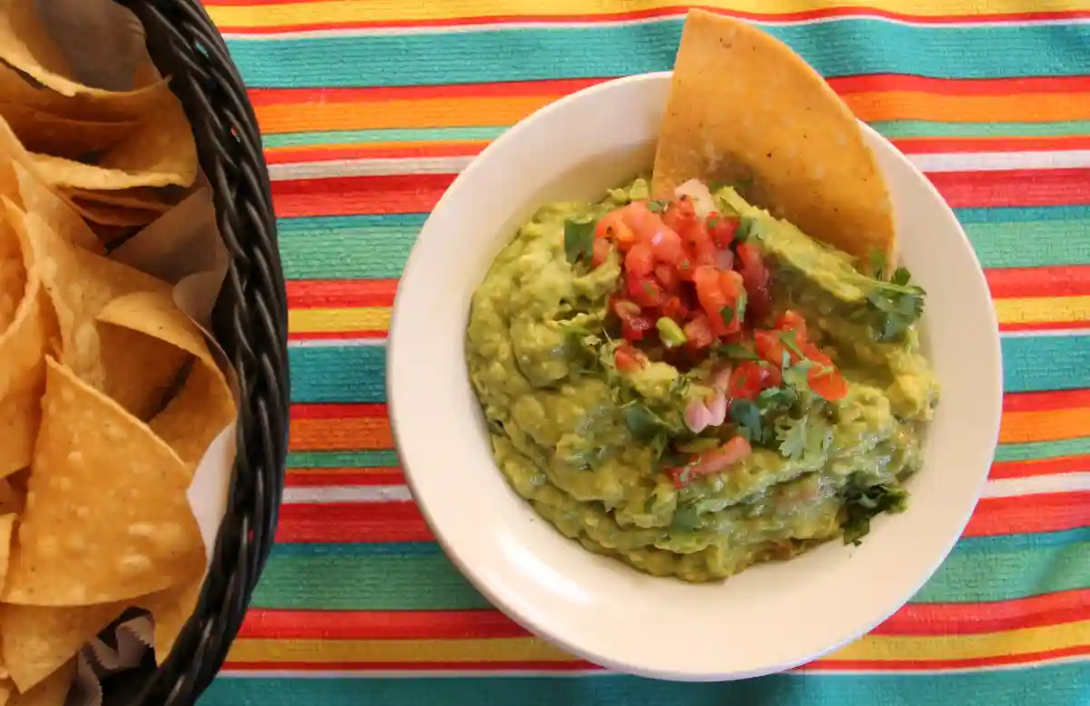 Authentic Mexican Gluten-Free Guacamole – Celiac.com